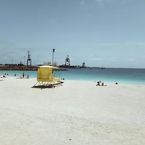  Affittacamere Playa Chica, Pozos Spagna