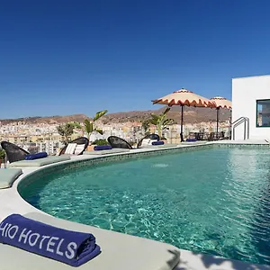 **** Hotel H10 Croma Spain